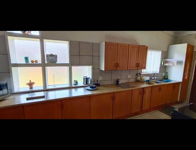 2 BEDROOM TOWNHOUSE FOR SALE IN CLARINA